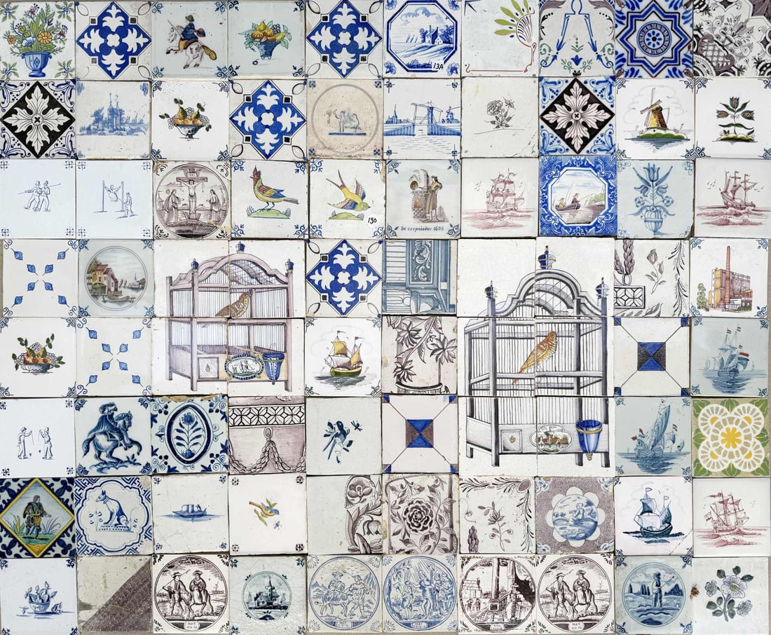 Lot of various tiles/panels: Lot of 80 assorted tiles, all mixed. Including: two tableaux. 19th - 20th Century. Dimensions: 13 x 13 cm. In fair/good condition.