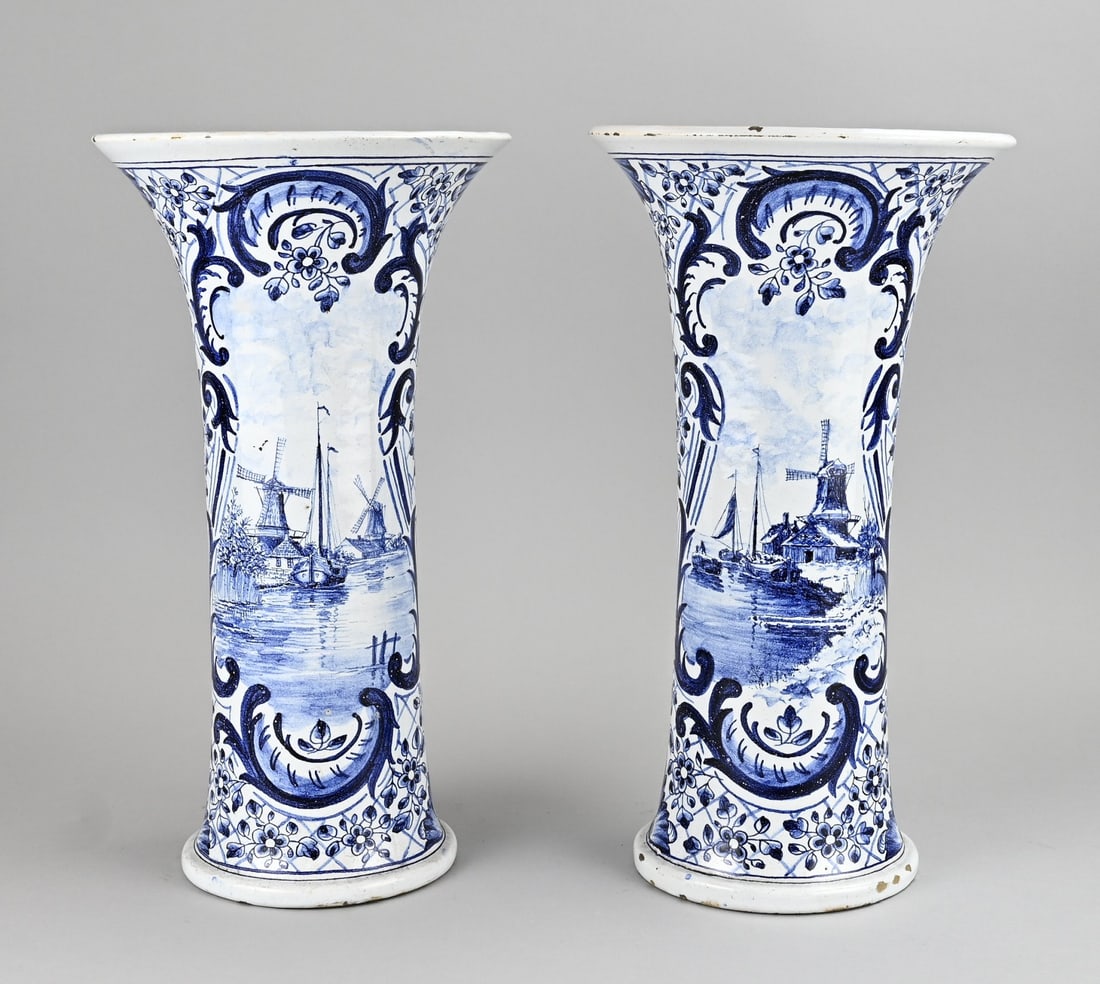 2x Delft vase, H 39 cm.: Two antique Delft faience vases with windmill landscape decoration. Dimensions: H 39 cm. In good condition.