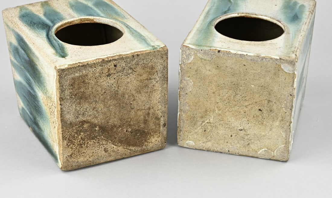 2x Neck Support (China) - 3