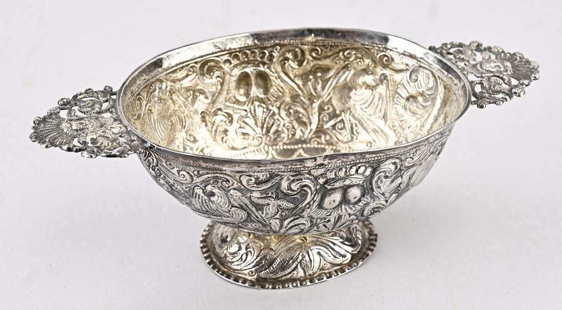 Silver brandy bowl (1 of 1)