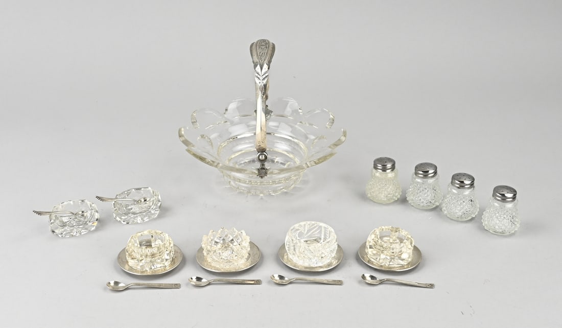 Lot of crystal with silver/plated (1 of 1)