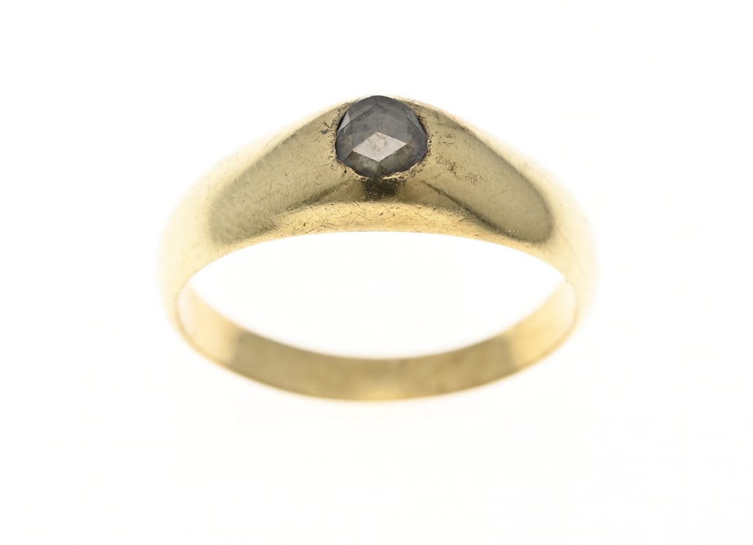 Gold ring with antique diamond (1 of 1)