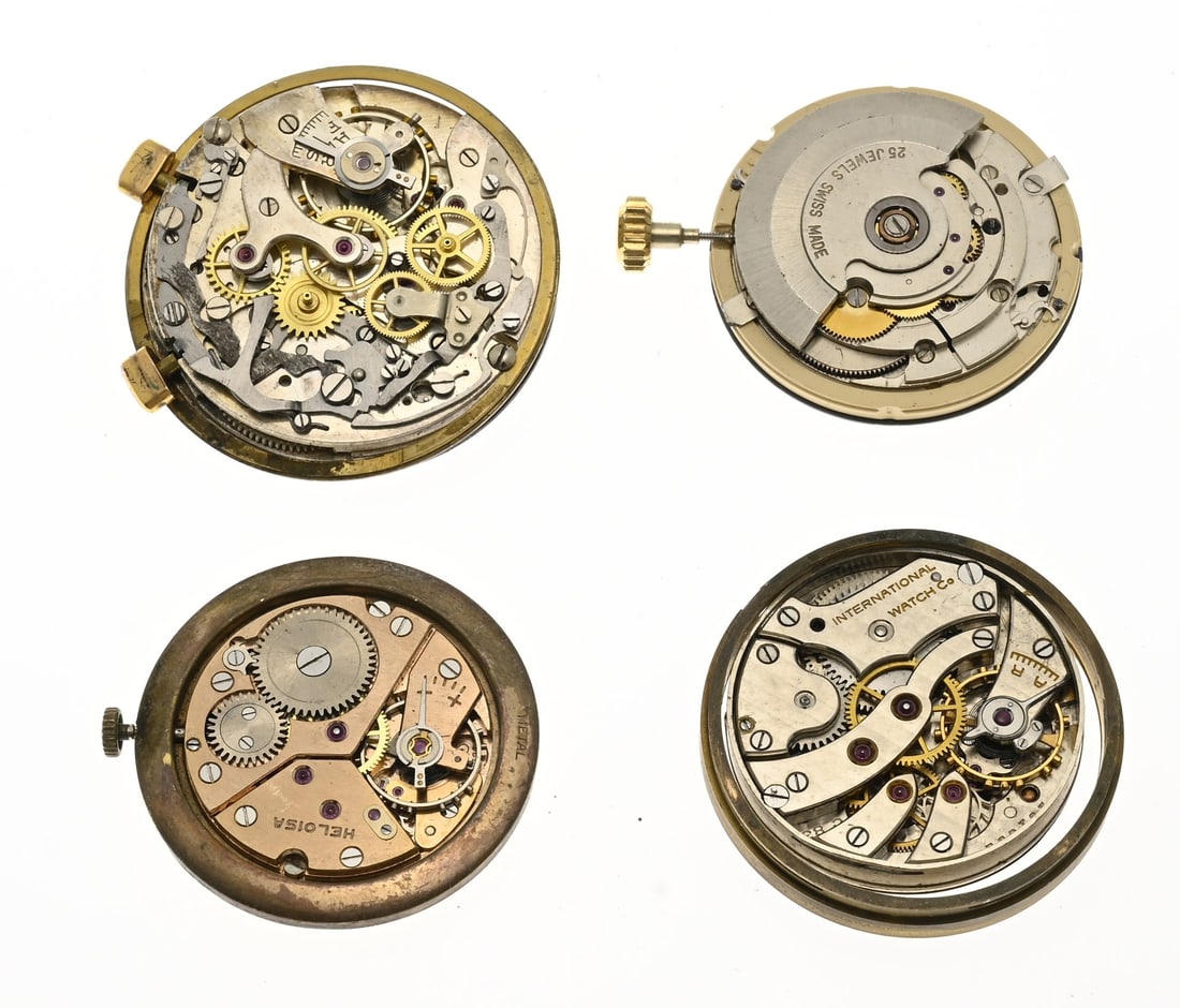 4 Clocks - 2