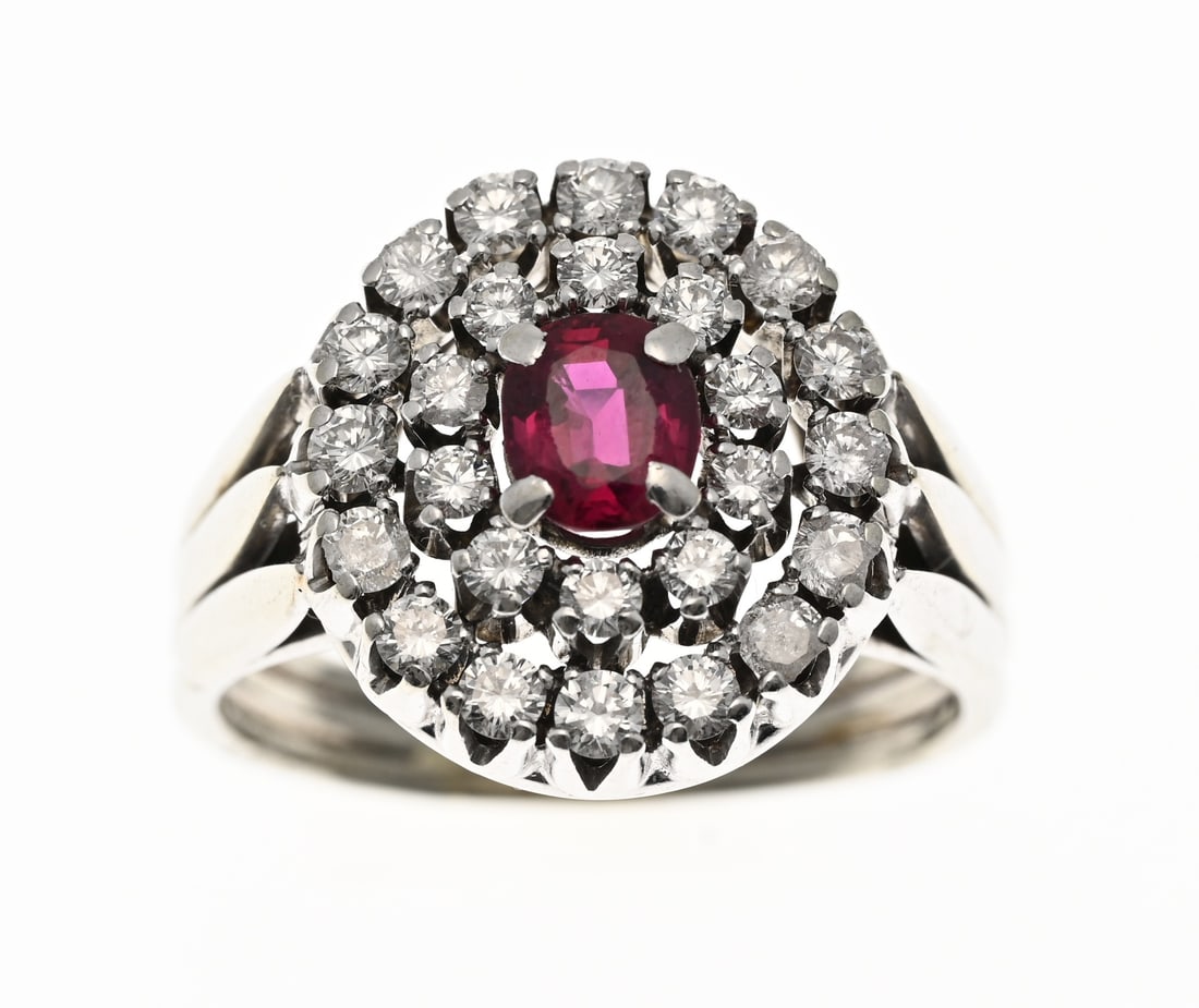 White gold ring with ruby and diamond (1 of 1)