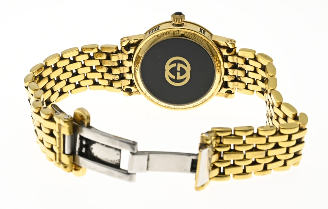 Gucci watch - 3