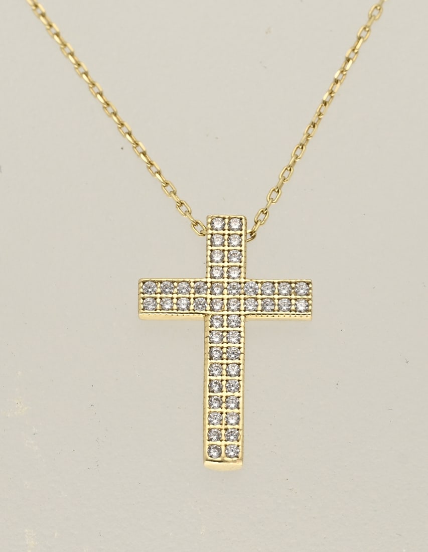 Gold necklace and pendant, cross: Yellow gold necklace with pendant, 585/000, with cubic zirconia. Delicate anchor chain with a cross-shaped pendant, fully double-rowed with cubic zirconia stones. Size 17x12mm. Length 42 cm. Approx.