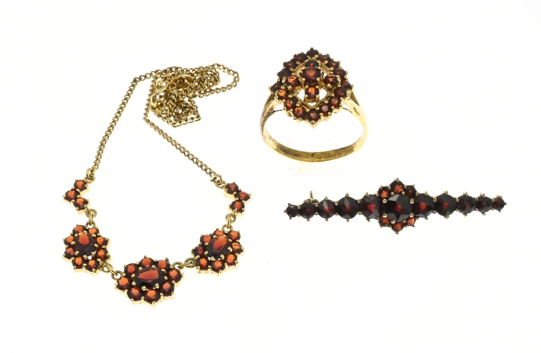 Lot of jewelry with garnet (1 of 1)