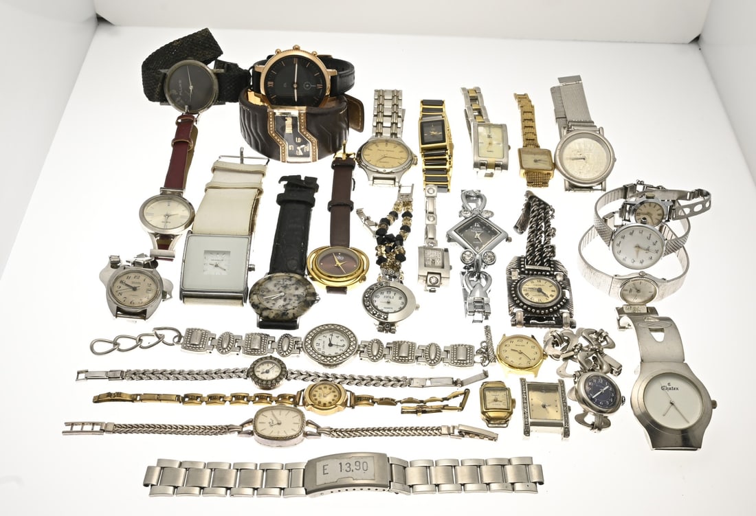 Lot of various watches: Lot with various watches, including trendy brands like Stonetime, a watch with a guilder, Prisma, Seiko, Indus, Puma. In reasonably good condition.