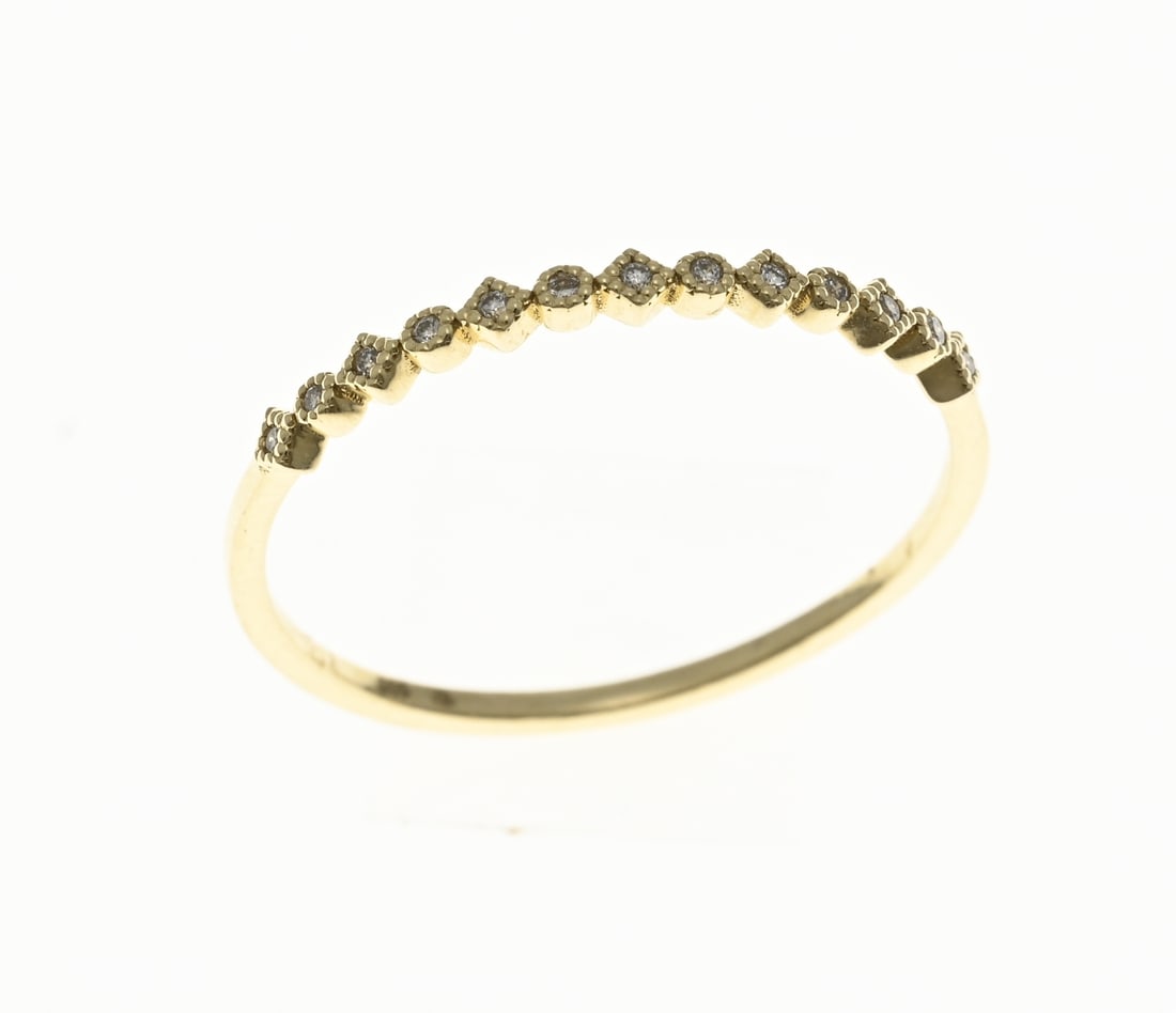 Fine golden riding ring (1 of 1)