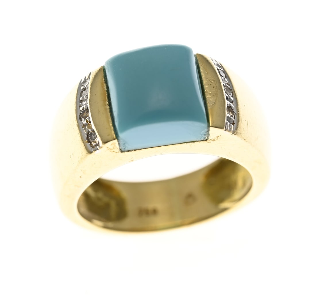 Gold ring with turquoise (1 of 1)