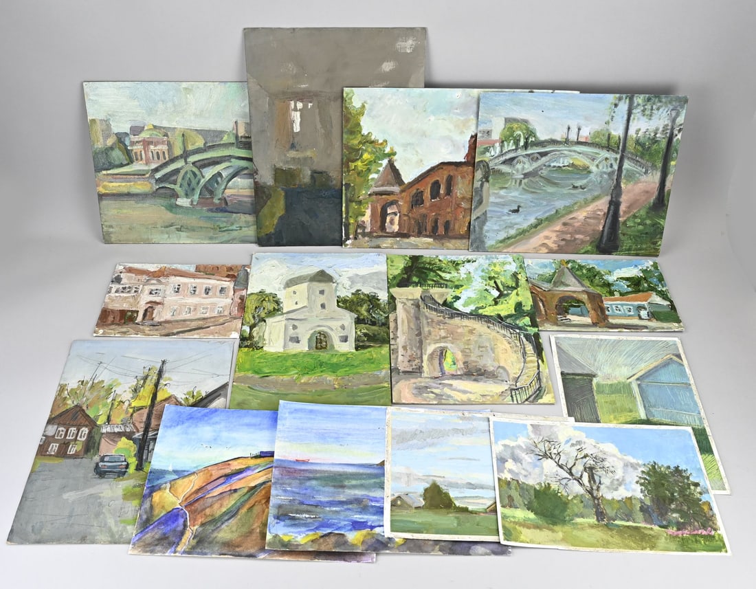 Lot of various paintings (14x): Lot of fourteen diverse Russian paintings. Second half of the 20th century. Signed by various painters on the verso. Oil + 2x watercolor. Dimensions: 24 x 42 cm. In good condition.