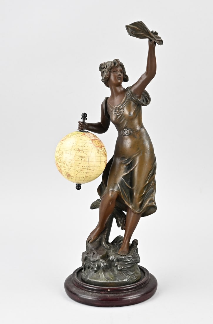 Statue, Figure with globe: Antique metal composition figure with globe (later). France. Circa 1900. Dimensions: H 43 cm. In good condition.