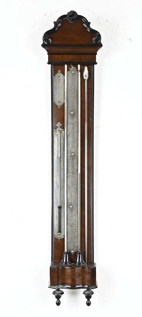 Antique barometer, 116 cm.: Antique Dutch Utrecht mahogany barometer. Signed GA Poletti Utrecht Fecit. Dimensions: 116 cm. In very good condition.