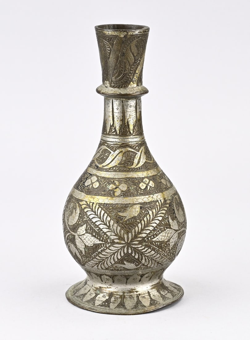 Persian vase, H 20.3 cm.: Antique Persian bronze plated vase with floral decoration. Dimensions: H 20.3 cm. In good condition.