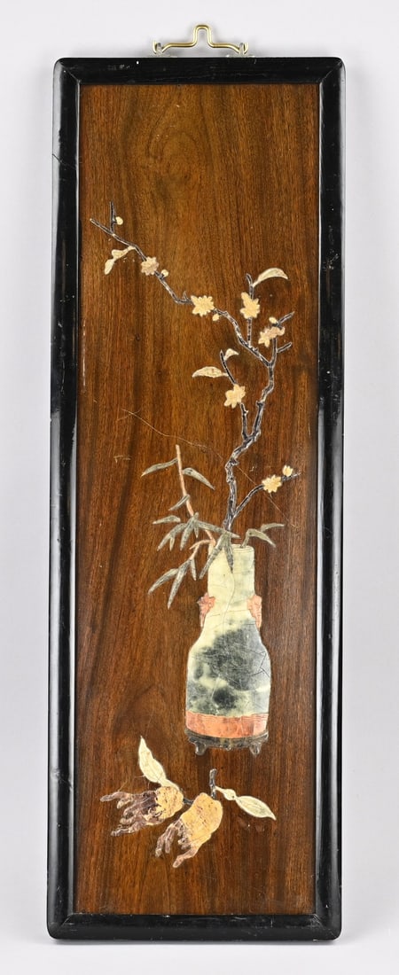 Asian wall panel, 75 x 25 cm.: Asian wall panel, inlaid with various minerals. Depicting a blossoming branch with bamboo and fruit. 20th century. Dimensions: H 75 x W 25 cm. In good condition.