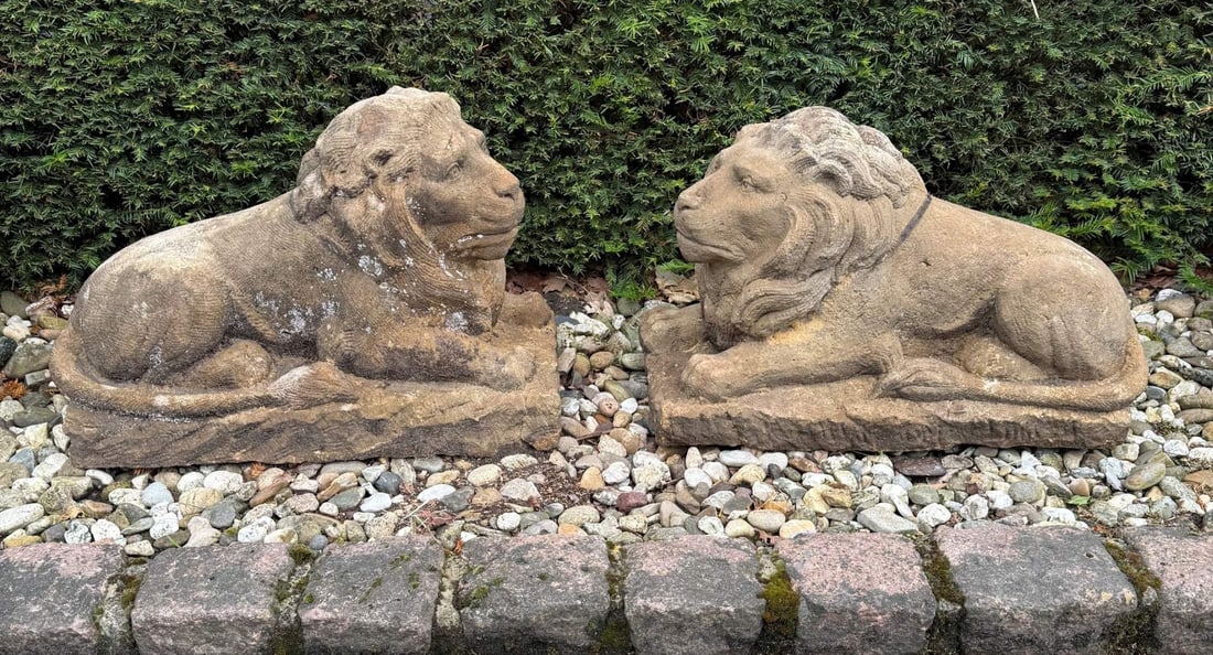 Sandstone lion pair - 2