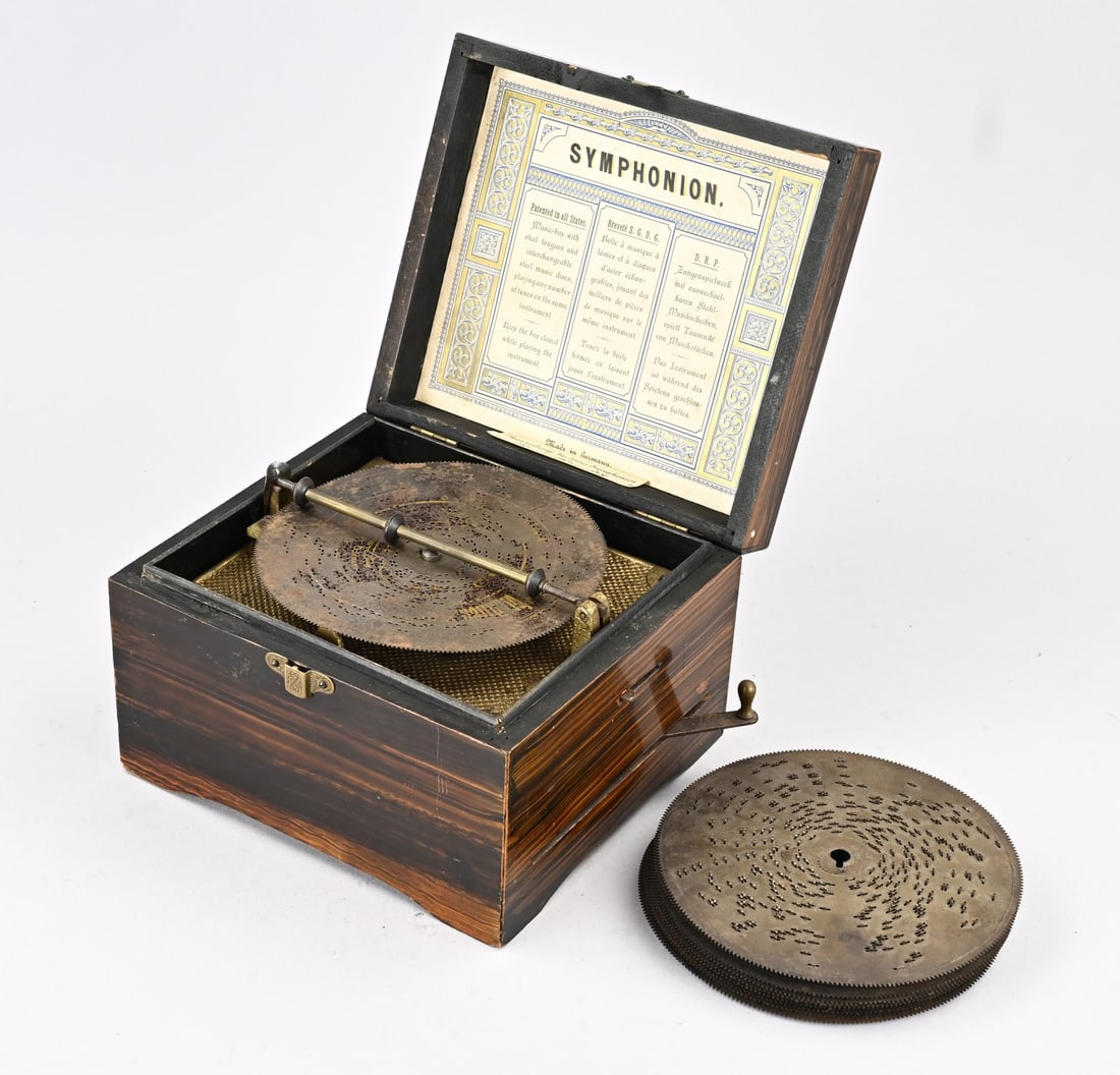 Symphonion music box (1 of 2)