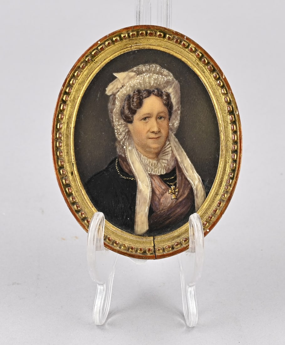 Miniature portrait in frame, 9 x 7 cm. (1 of 1)