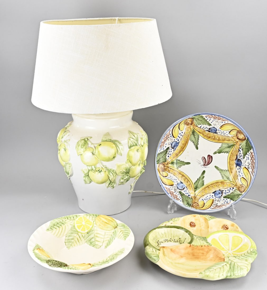 4x Miscellaneous (lamp + 3 bowls) (1 of 1)