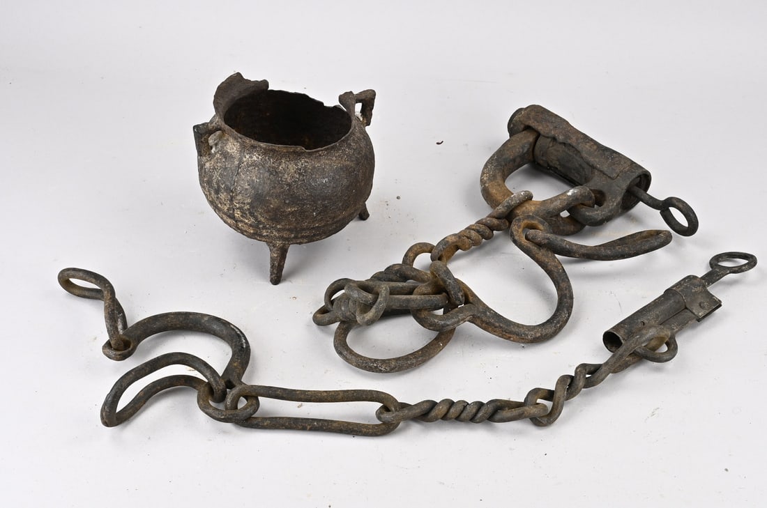 Leg cuffs etc. (1 of 1)