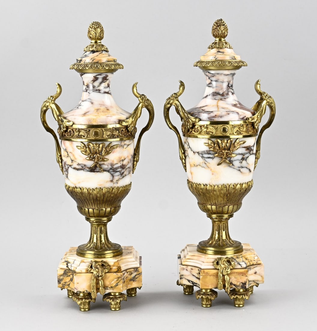 2x Marble cassolette, H 44 cm.: Two antique marble cassolettes with bronze. France. Dimensions: H 44 cm. In good condition.
