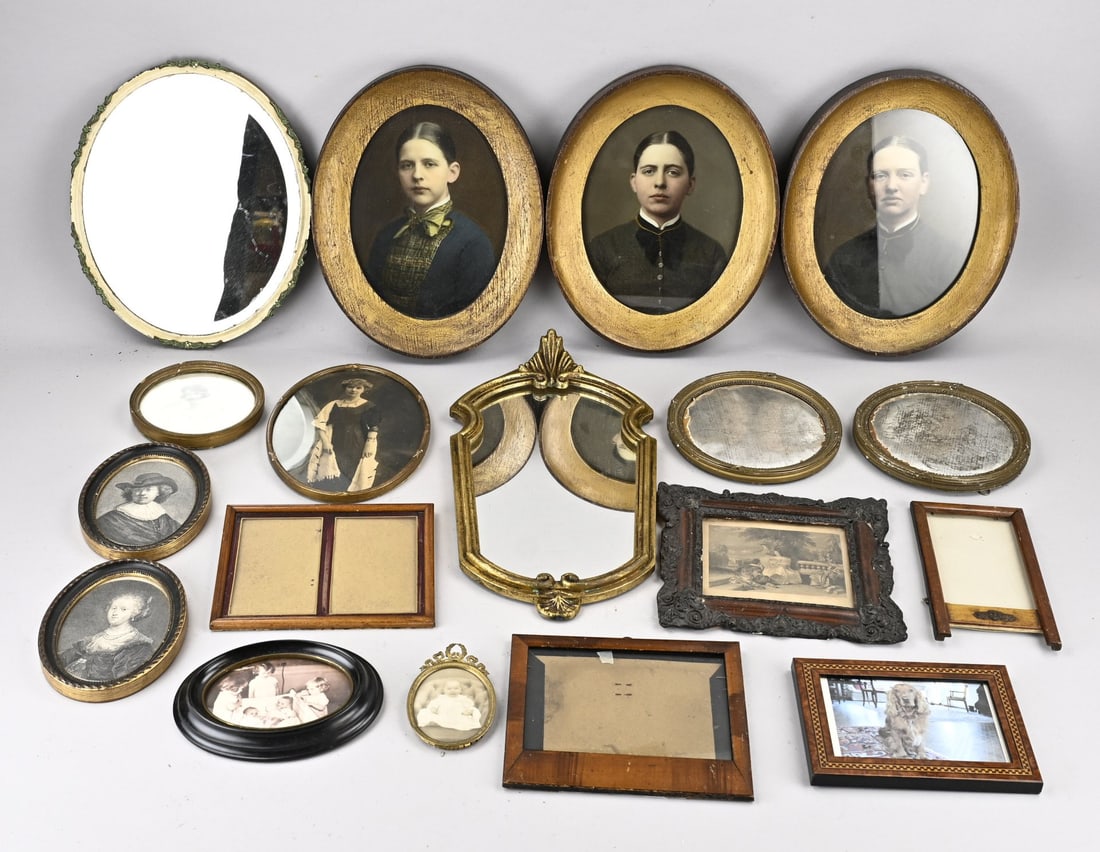 Lot of various photo frames (1 of 1)