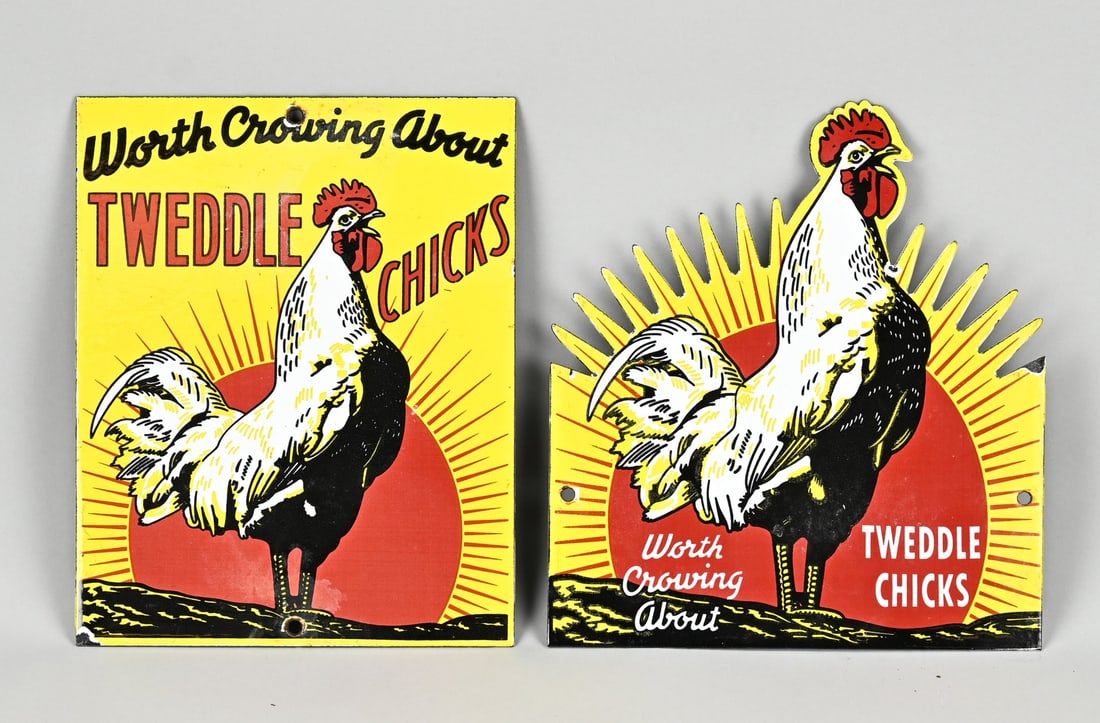 2x Enamel sign, chickens: 2x Enamel advertising sign, Tweddle chicks. 21st century. Dimensions: 23 x 26 cm. In good condition.