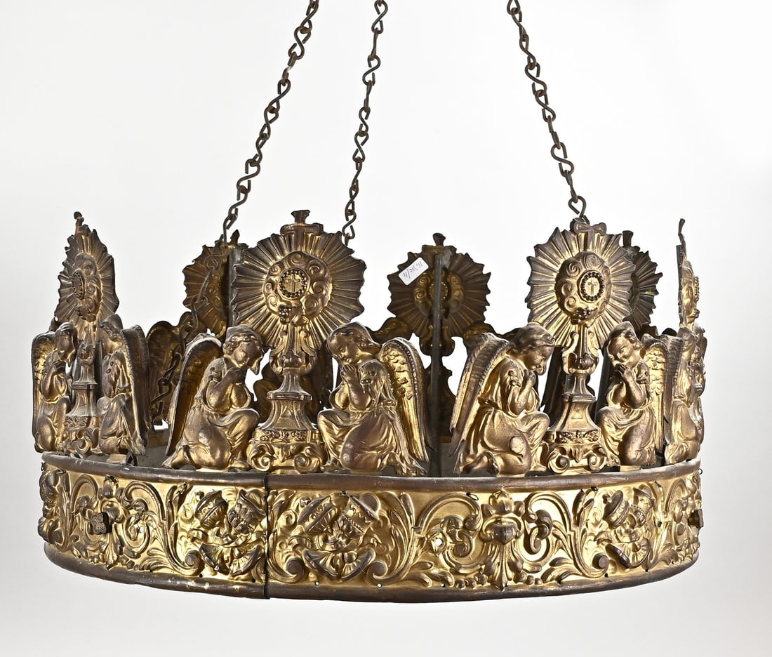 Religious chandelier: 18th - 19th Century religious gilded brass chandelier, mist incense burner, or lamp. Dimensions: 26 x Ø 48 cm. In good condition.
