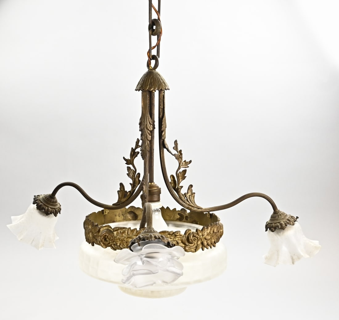 Pendant lamp Ø 60 cm.: Antique French brass pendant lamp with four frosted glass shades. Circa 1900. Dimensions: 50 x Ø 60 cm. In good condition.