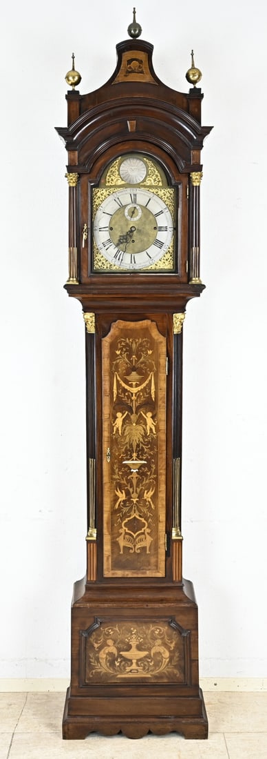 Grand English grandfather clock, H 250 cm. (1 of 3)