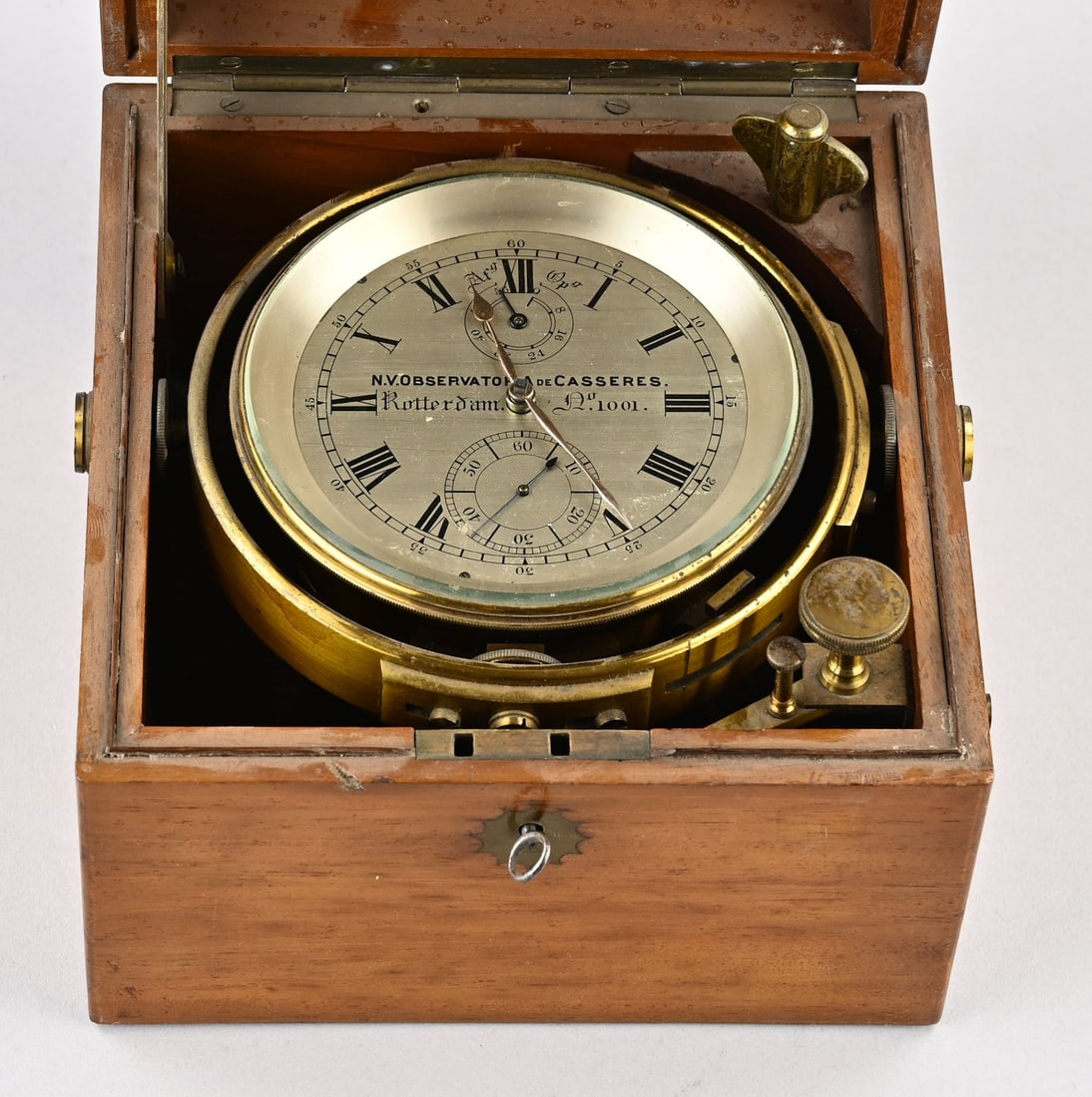 Ship's chronometer, 1900 - 3