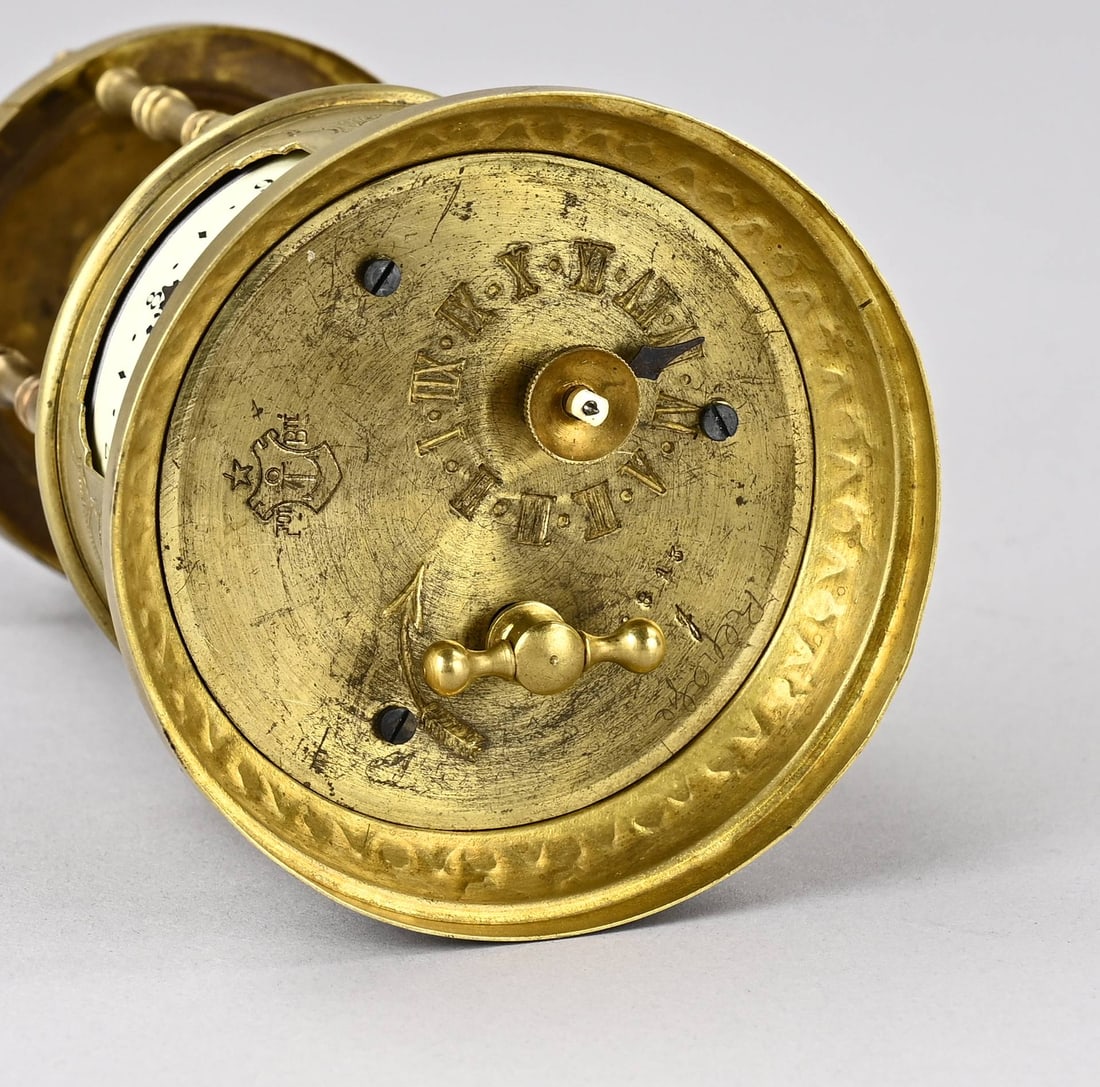 Tournant clock, 1900 - 2