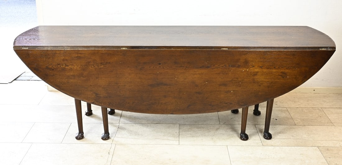 Large English lop-eared table (1 of 2)