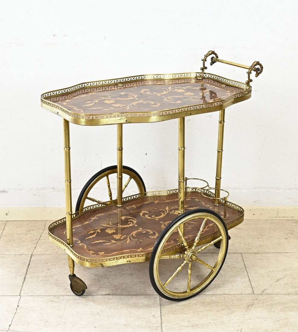 Italian tea trolley with intarsia: Old Italian walnut tea table with brass, featuring floral inlay. Dimensions: 76 x 75 x 45 cm. In good condition.