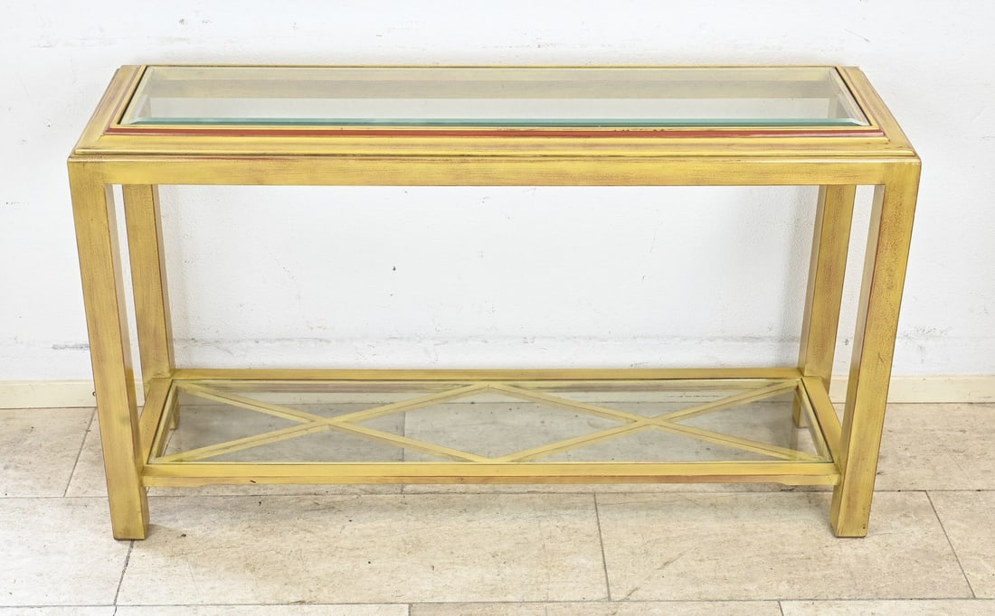 Side table (1 of 1)