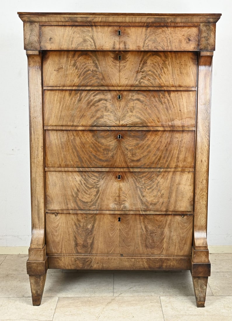 Mahogany chiffonier, 1820: Early Dutch mahogany Empire chiffonier. Circa 1880. Dimensions: 166 x 108 x 54 cm. In good, unrestored condition.