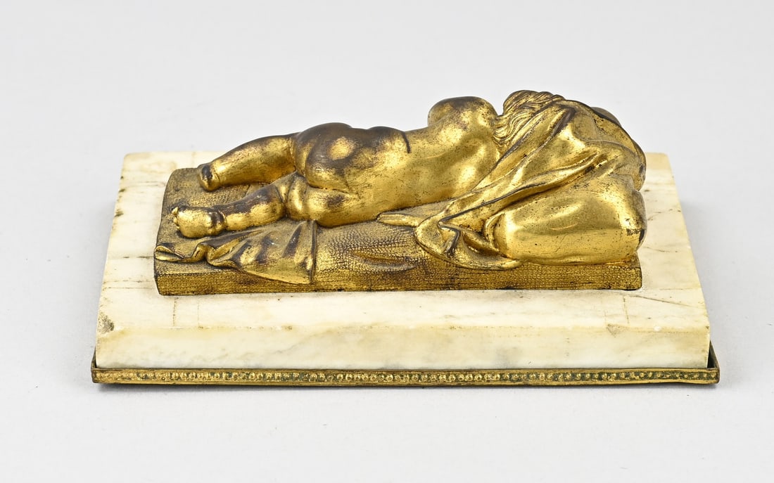 Statue, Sleeping putti - 2