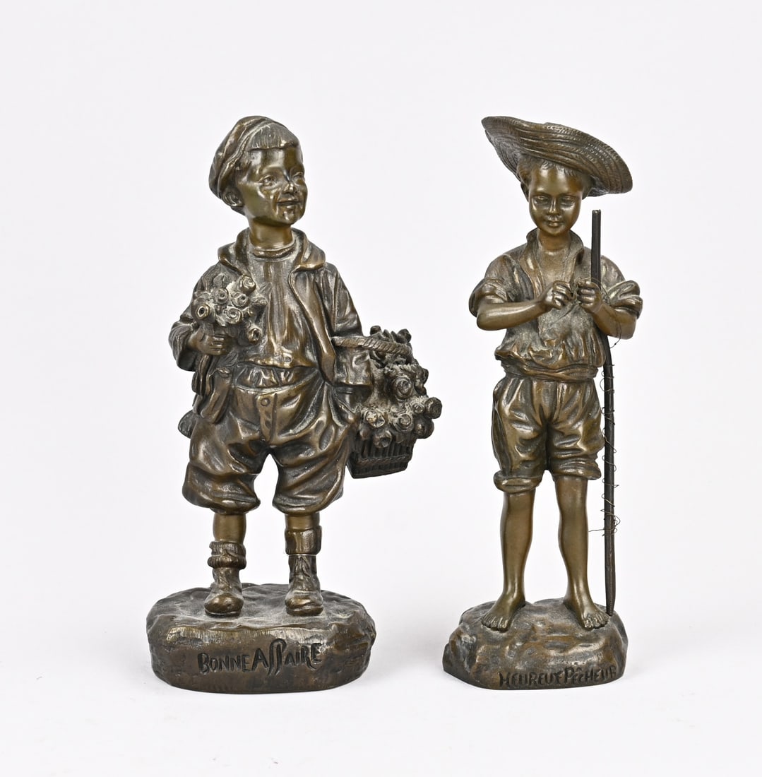 2 Bronze figurines (1 of 1)