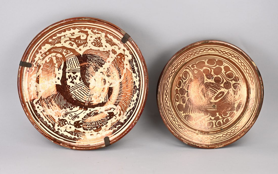 Set of Spanish luster bowls Ø 33 - 42 cm. (1 of 2)