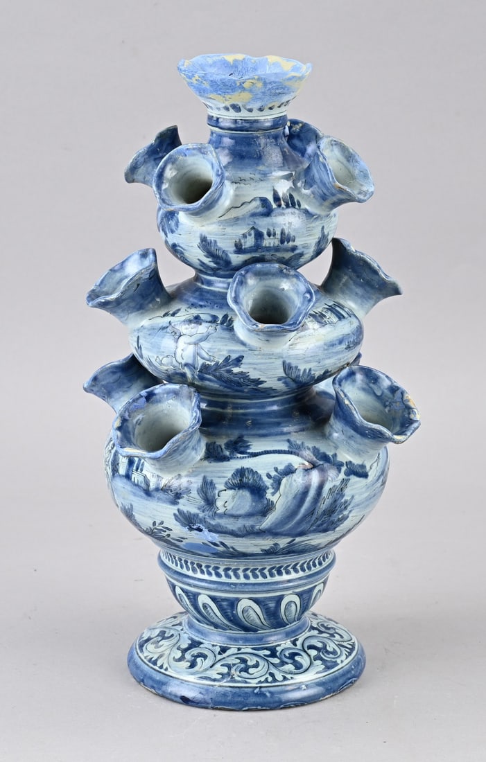 Tulip vase - 2
