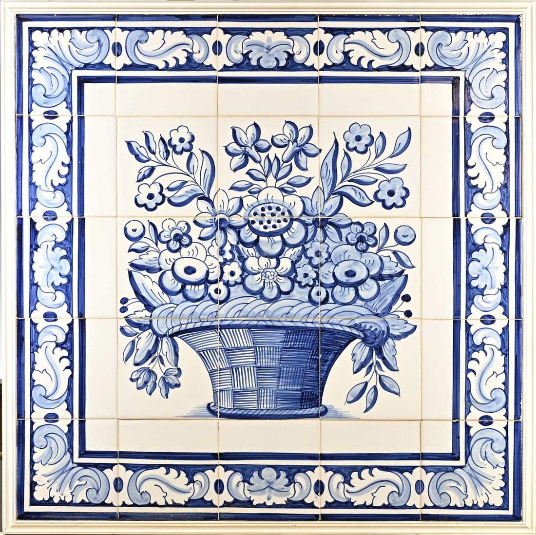 25-Pas tile panel, 76 x 76 cm.: 25-Pas faience tile panel with flower basket + tendrils. 20th century. Dimensions: 76 x 76 cm. In good condition.