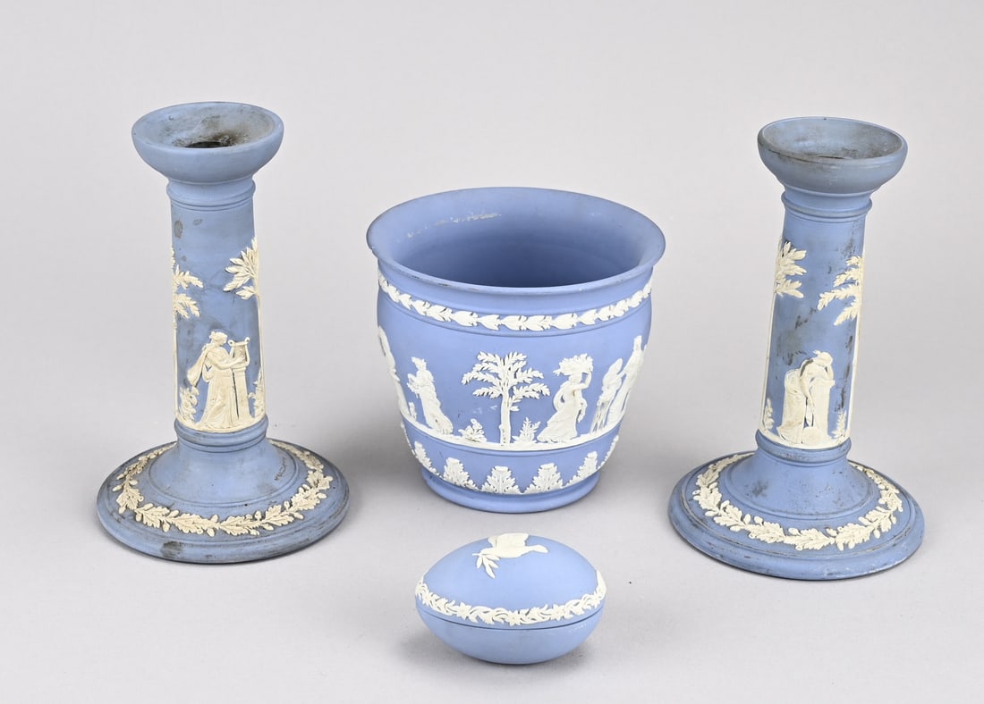 Lot of English Wedgwood (1 of 1)