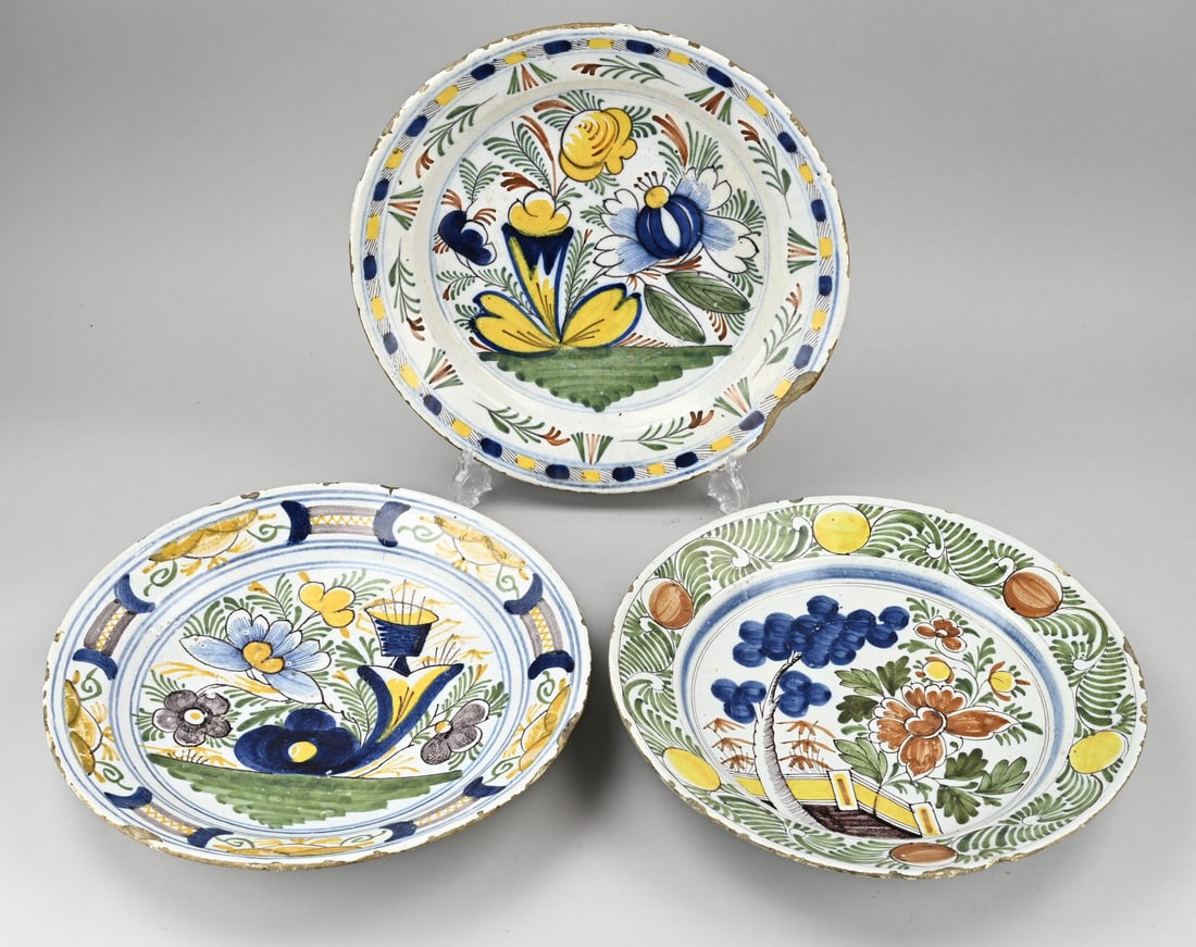 3x Delft plate Ø 35 cm. (1 of 1)