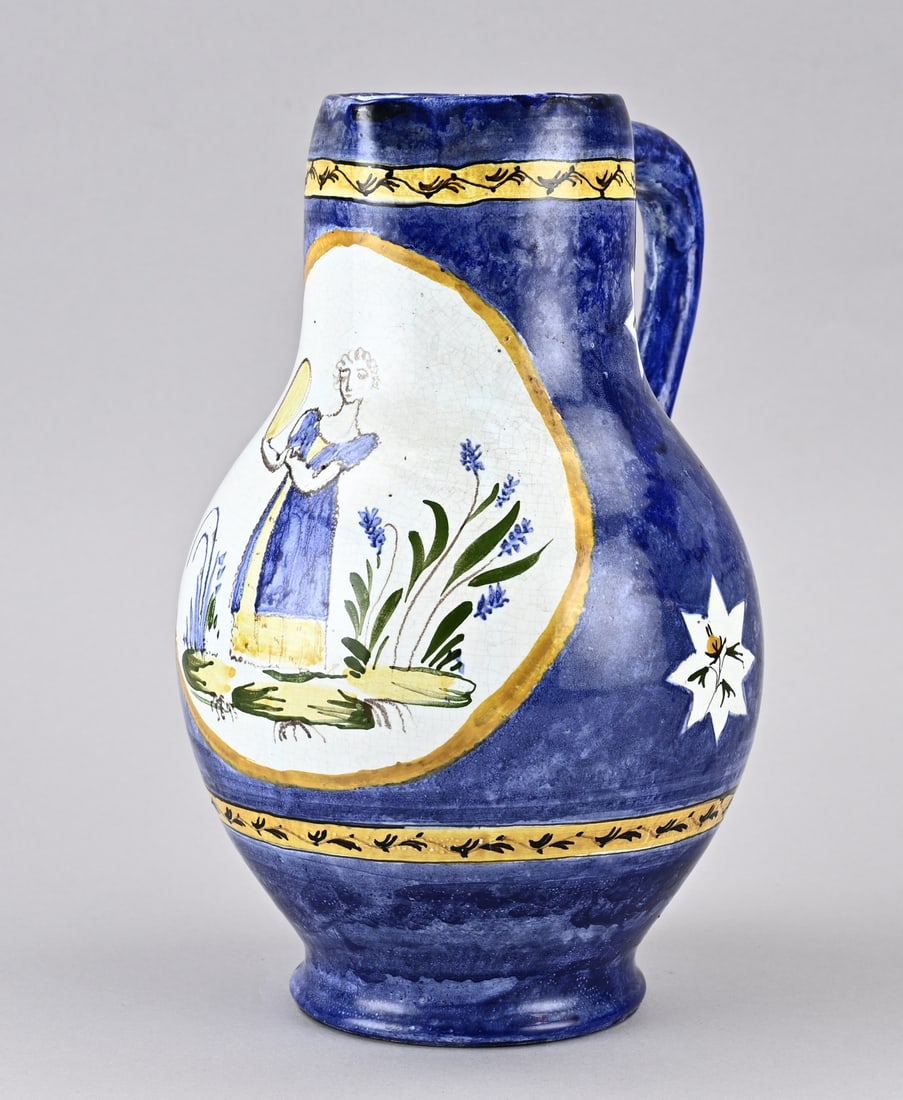 Brussels pitcher, H 28 cm. (1 of 3)