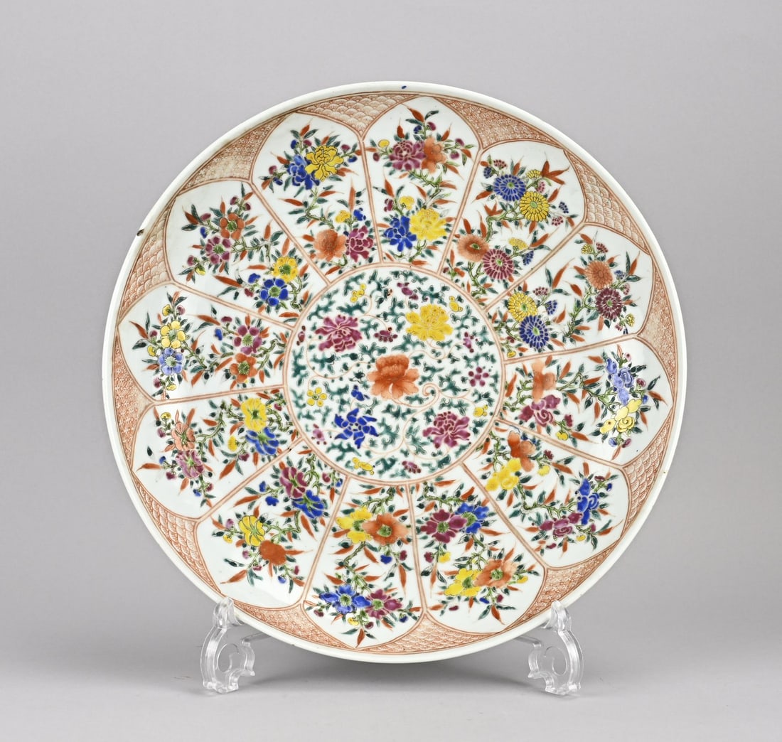 Rose family dish Ø 34 cm. (1 of 2)