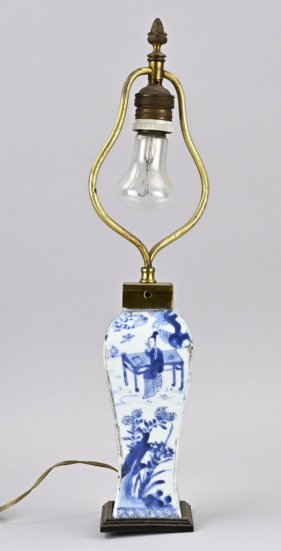 Chinese vase lamp, H 49 cm. (1 of 2)