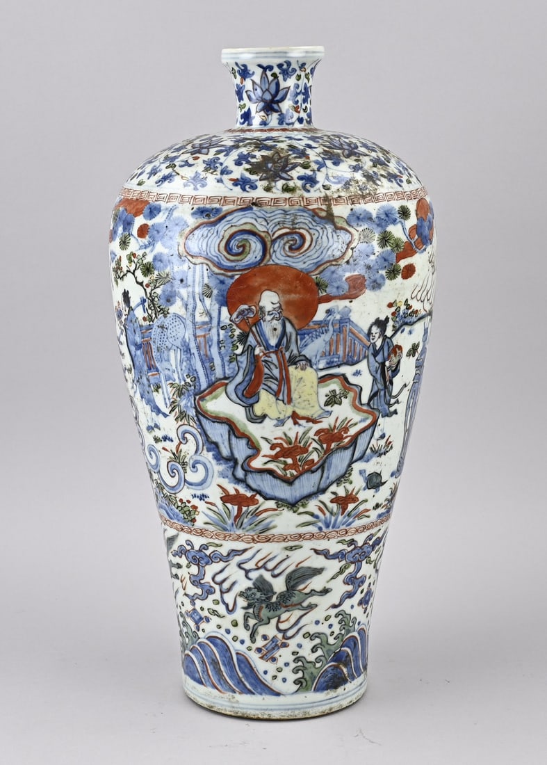 Chinese mei ping vase, H 47.7 cm.: Antique Chinese porcelain meiping vase with figures all around in a landscape/horses/kylins and floral decoration. Signs of use + some rim frit. Dimensions: H 47.7 cm. In good condition.