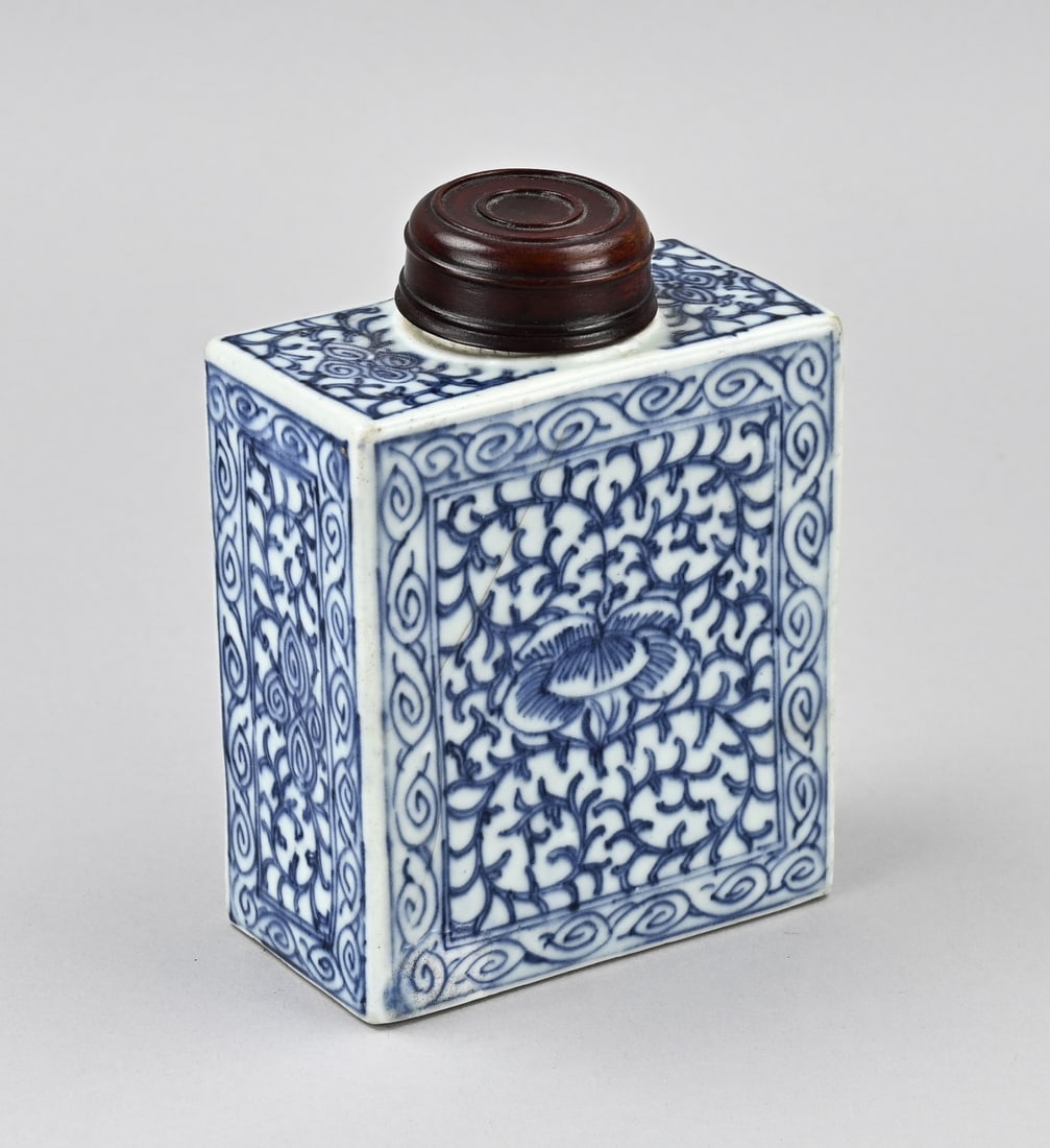Chinese tea caddy - 2