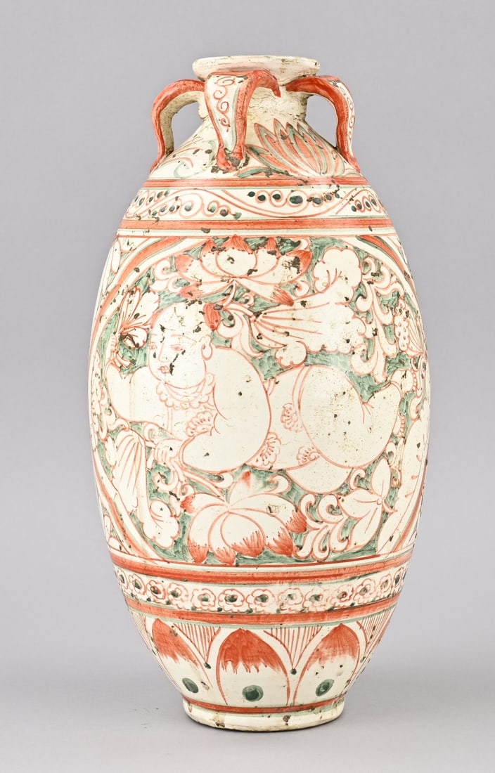 Chinese Sung vase, H 34 cm.: Old Chinese porcelain polychrome Sung ear vase with figures/floral decoration. Dimensions: H 34 cm. In good condition.