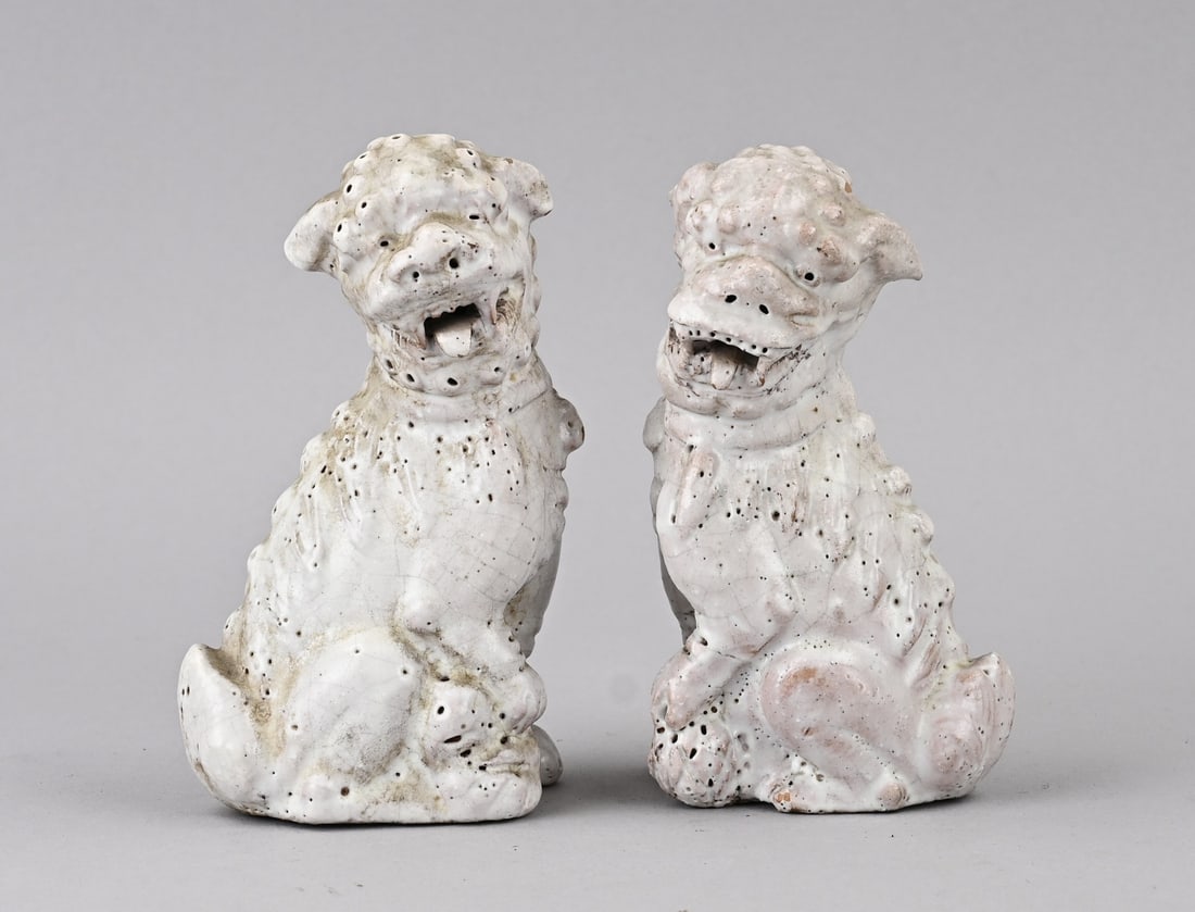 2x Foo dog (1 of 3)